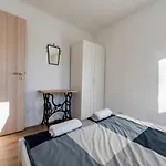 Apartment Pitypang *
